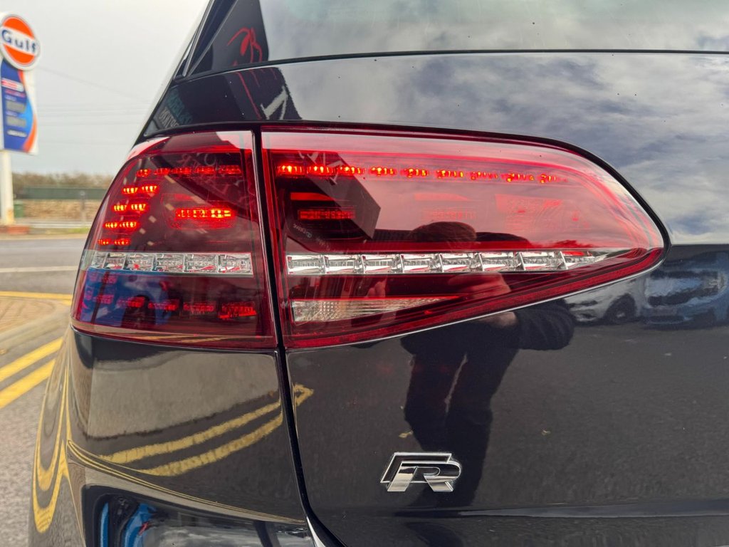 Used Volkswagen Golf 2015 for sale - 76356100: Photo 25