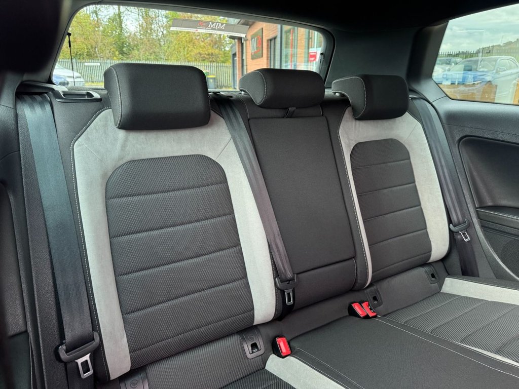 Used Volkswagen Golf 2015 for sale - 76356100: Photo 35