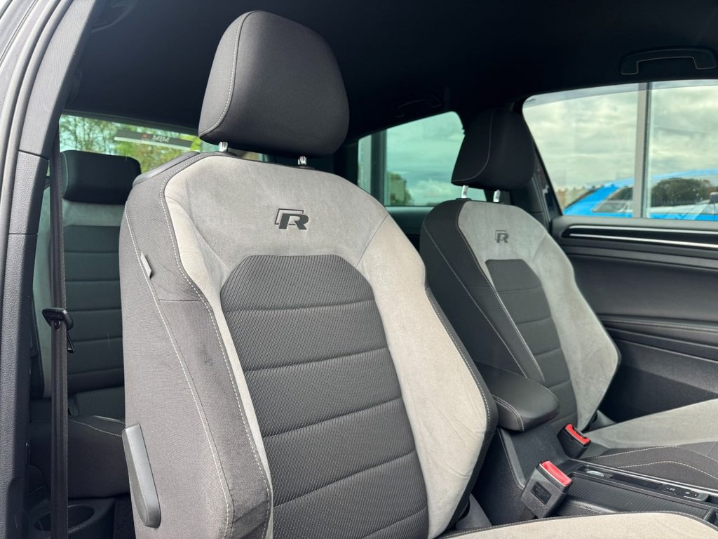Used Volkswagen Golf 2015 for sale - 76356100: Photo 41
