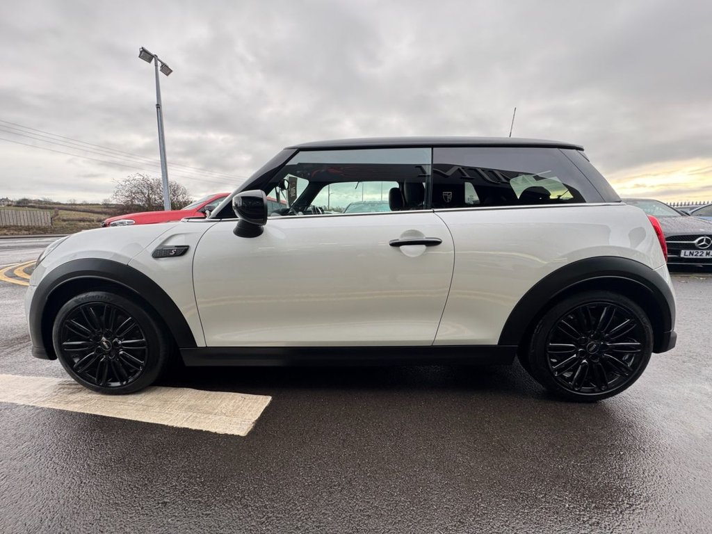 Used MINI Hatch 2022 for sale - 76617203: Photo 11