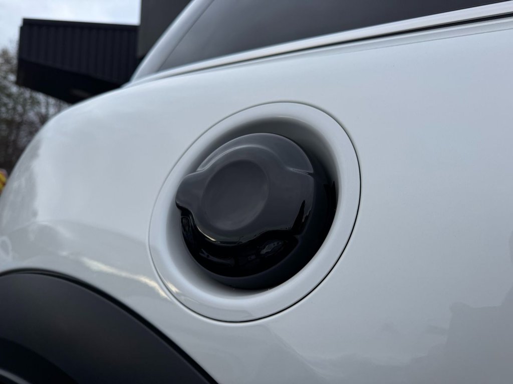 Used MINI Hatch 2022 for sale - 76617203: Photo 25