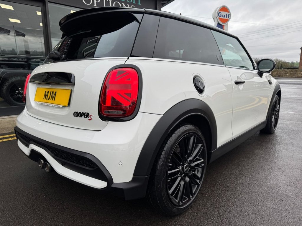 Used MINI Hatch 2022 for sale - 76617203: Photo 6