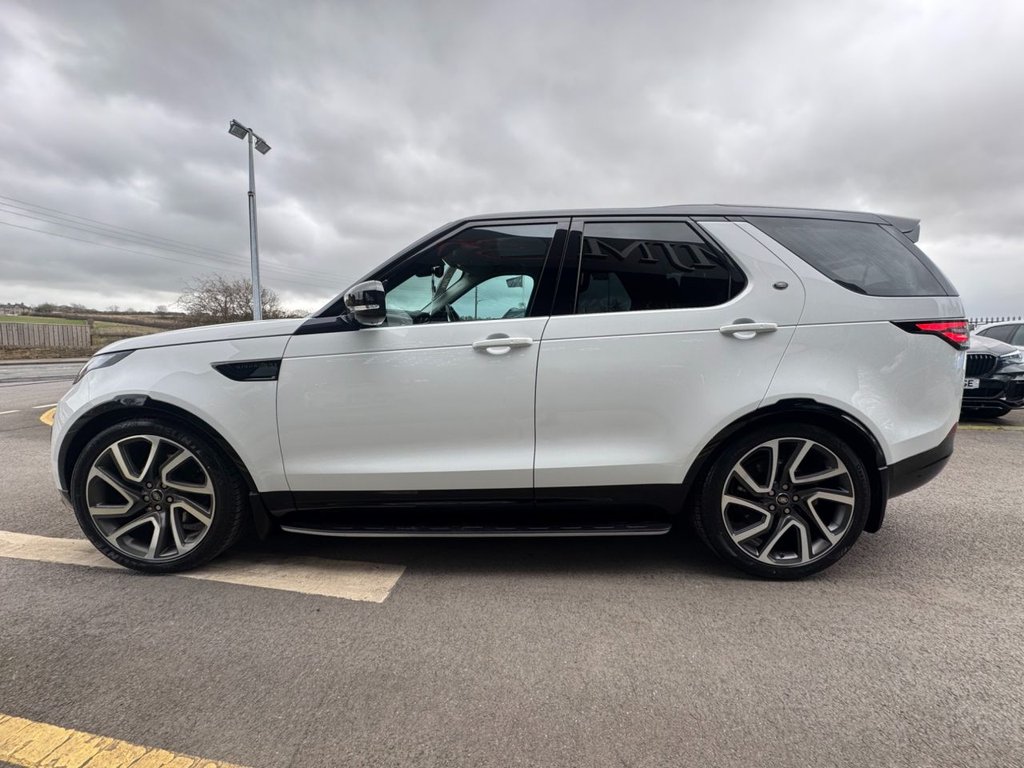Used Land Rover Discovery 2017 for sale - 77904773: Photo 11