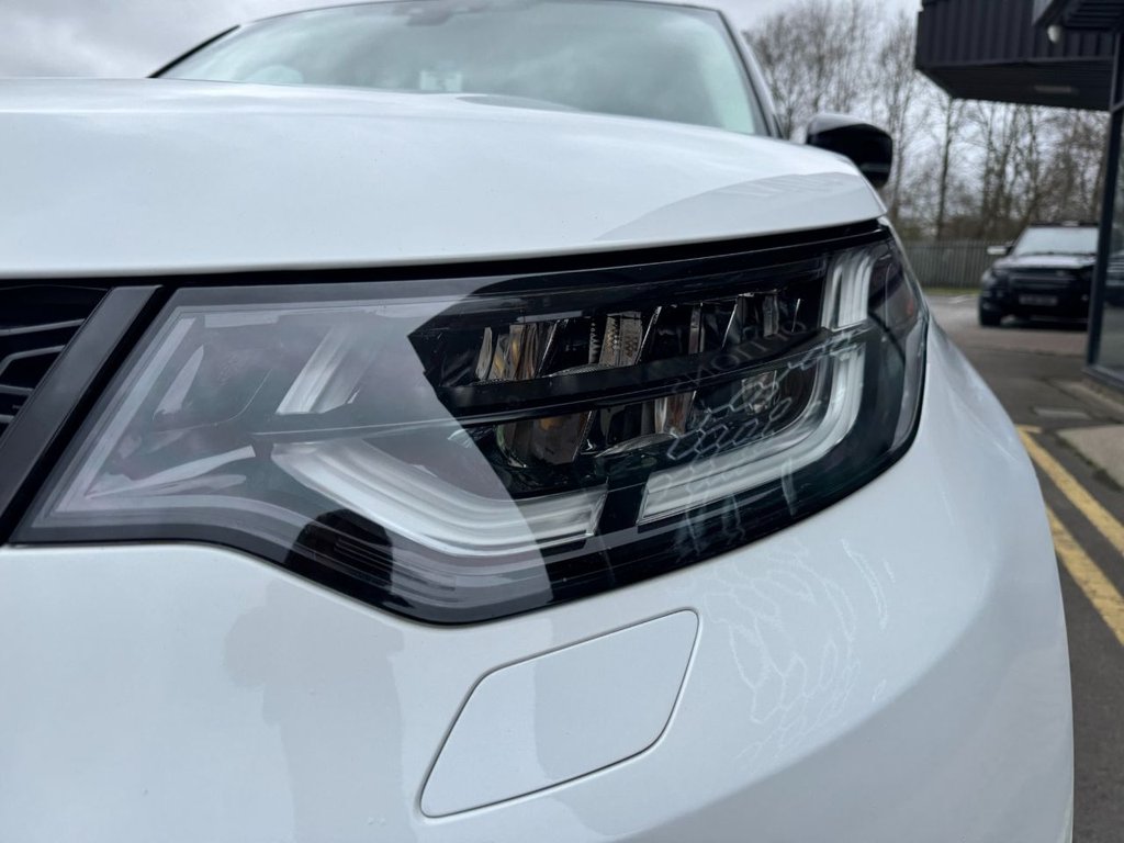 Used Land Rover Discovery 2017 for sale - 77904773: Photo 14