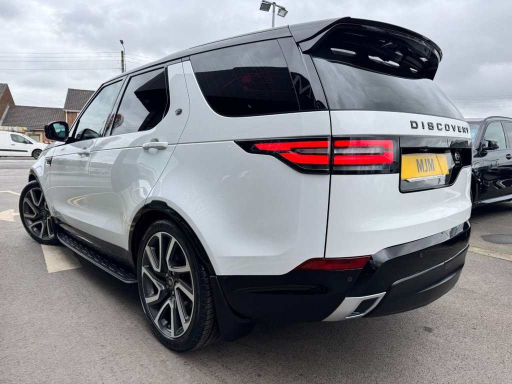 Used Land Rover Discovery 2017 for sale - 77904773: Photo 2