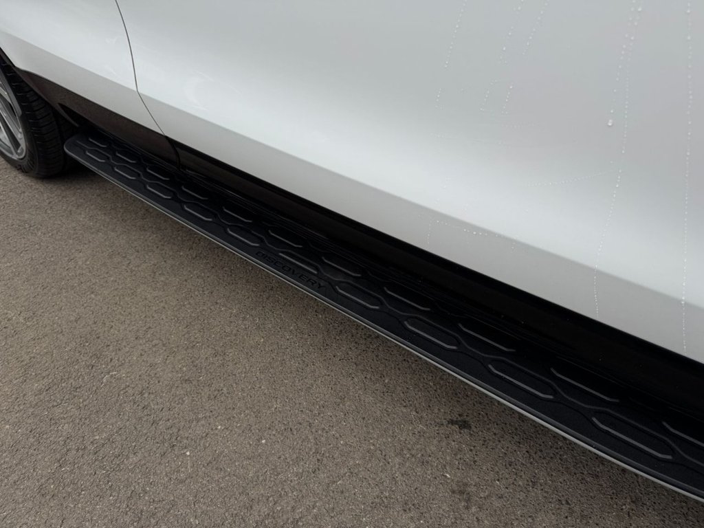 Used Land Rover Discovery 2017 for sale - 77904773: Photo 23