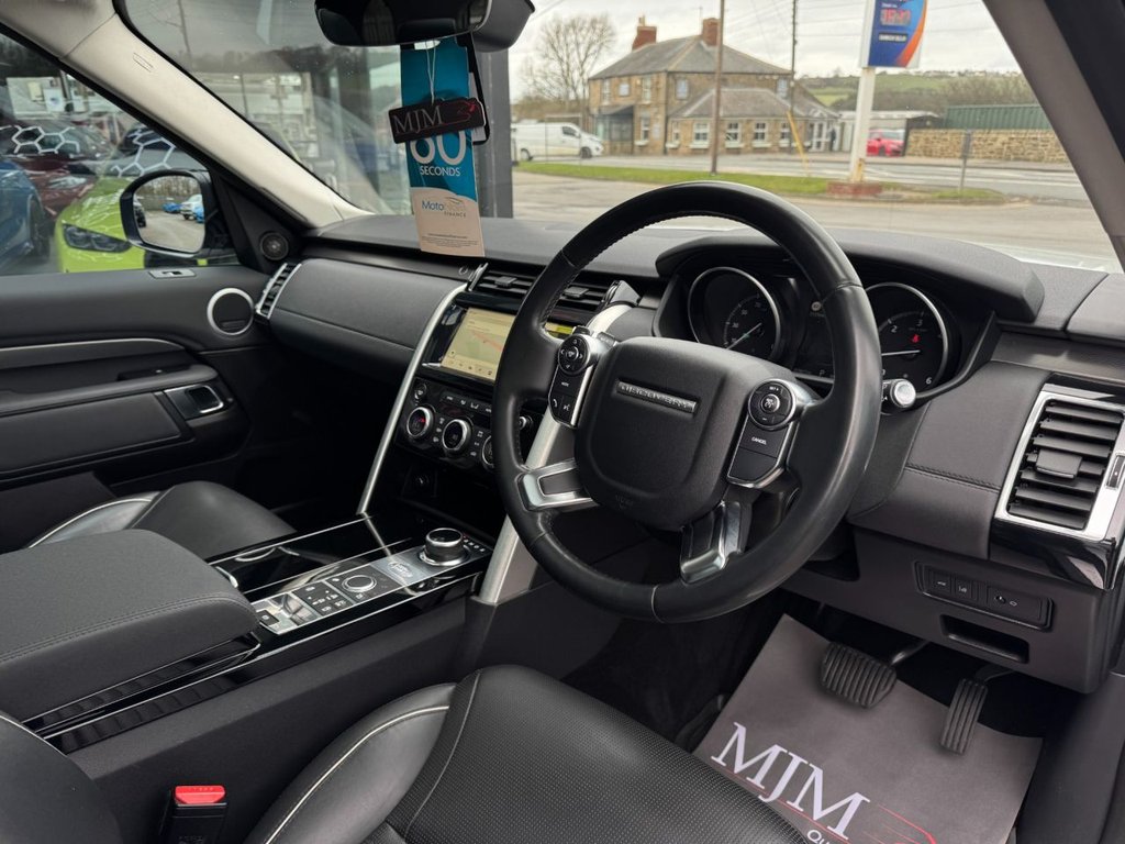 Used Land Rover Discovery 2017 for sale - 77904773: Photo 4