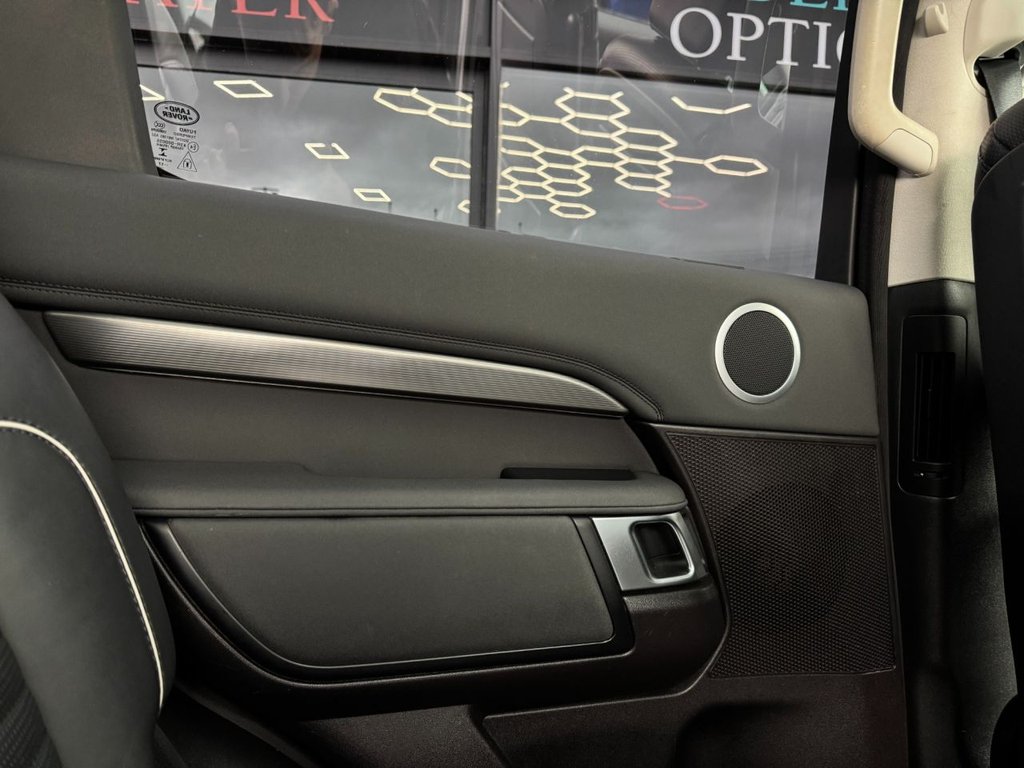 Used Land Rover Discovery 2017 for sale - 77904773: Photo 50