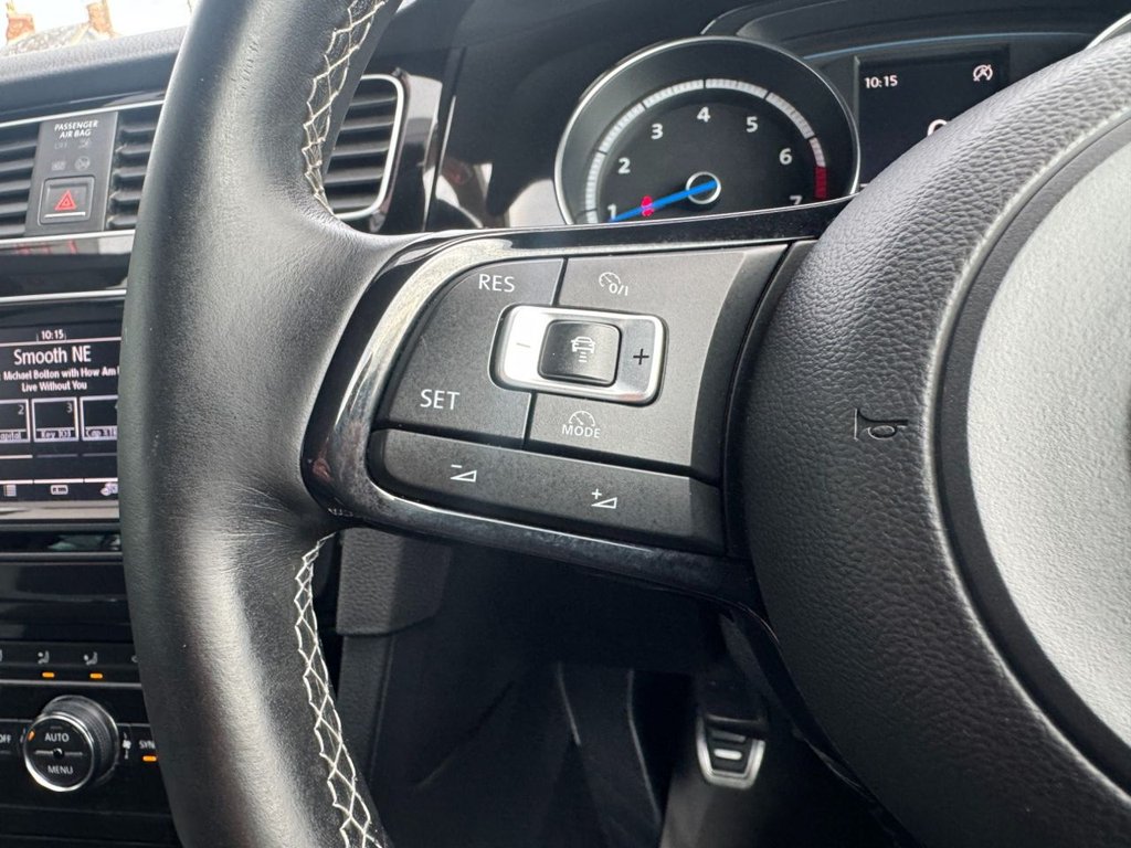 Used Volkswagen Golf 2015 for sale - 77668832: Photo 48