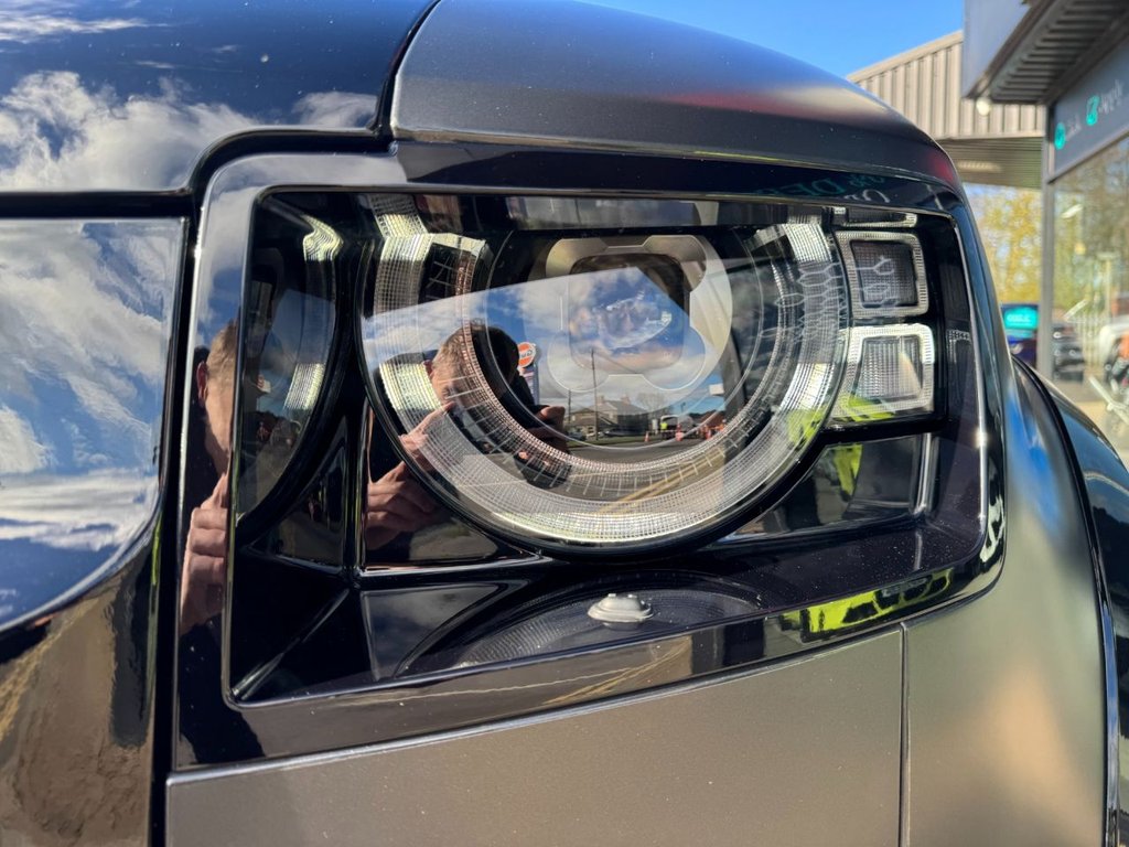 Used Land Rover Defender 2022 for sale - 78068349: Photo 14