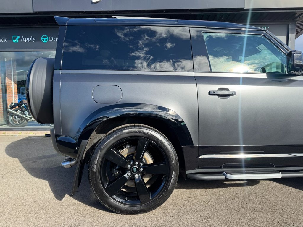 Used Land Rover Defender 2022 for sale - 78068349: Photo 27