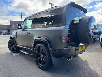 Used Land Rover Defender 2022 for sale - 78068349: Photo