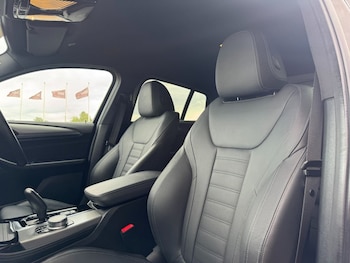 Used BMW X4 2019 for sale - 75752739: Photo