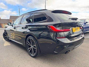 Used BMW 3 Series 2021 for sale - 76454279: Photo