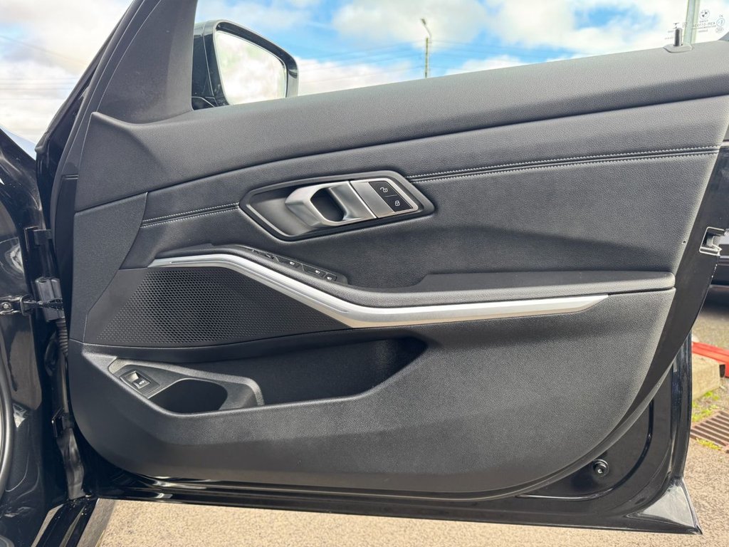 Used BMW 3 Series 2021 for sale - 76454279: Photo 45