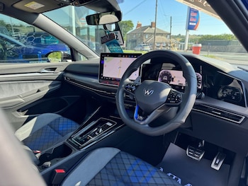 Used Volkswagen Golf 2025 for sale - 79166230: Photo
