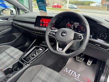 Used Volkswagen Golf 2023 for sale - 75727236: Photo