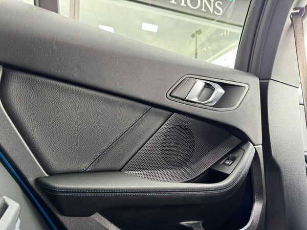 Used BMW 1 Series 2023 for sale - 76236088: Photo 38