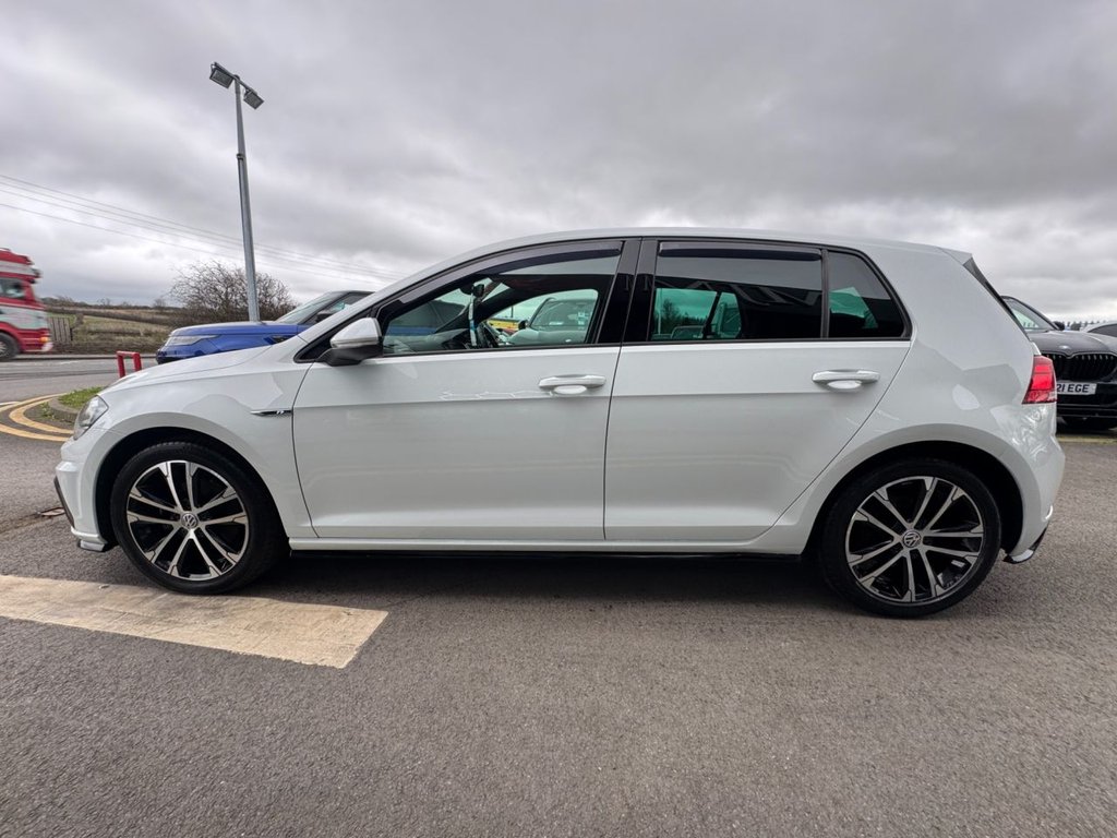 Used Volkswagen Golf 2019 for sale - 77904975: Photo 11