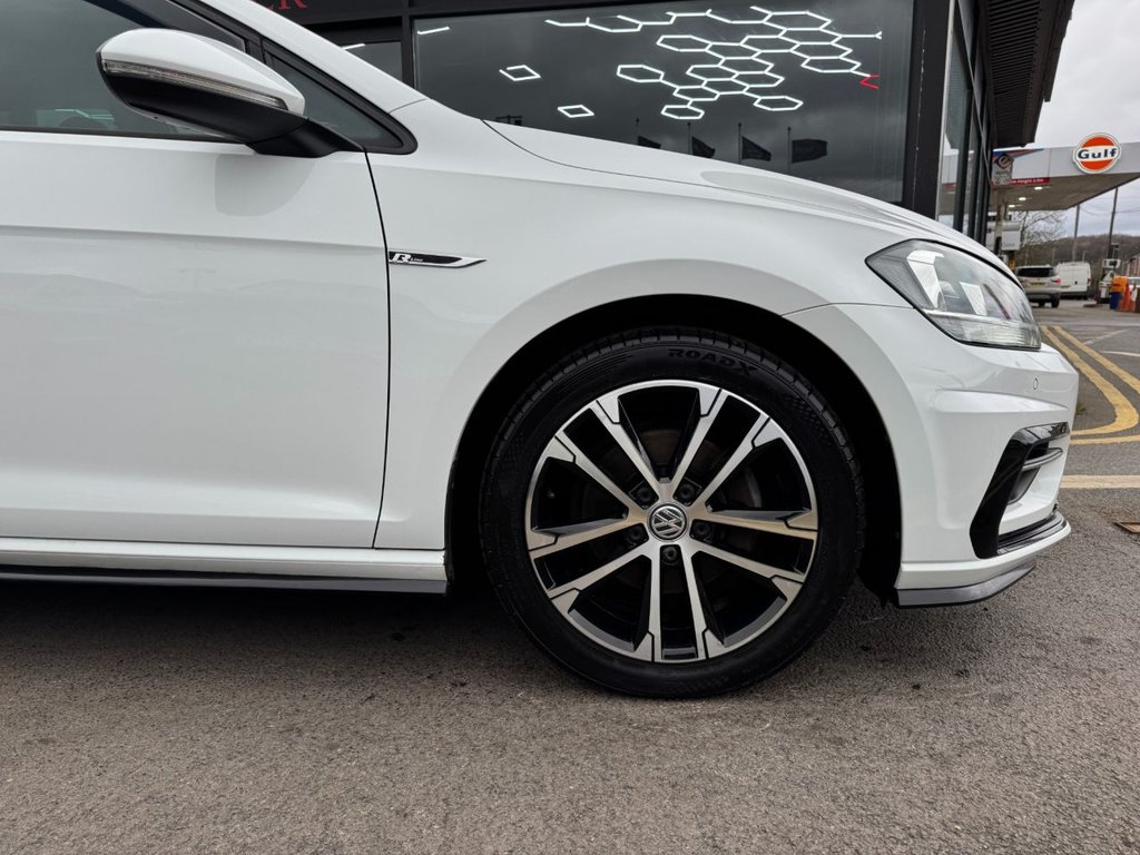 Used Volkswagen Golf 2019 for sale - 77904975: Photo 19