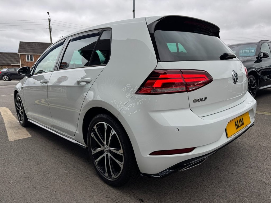 Used Volkswagen Golf 2019 for sale - 77904975: Photo 29