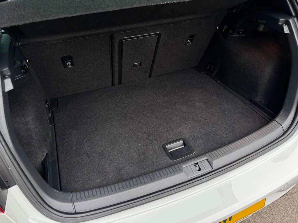 Used Volkswagen Golf 2019 for sale - 77904975: Photo 31