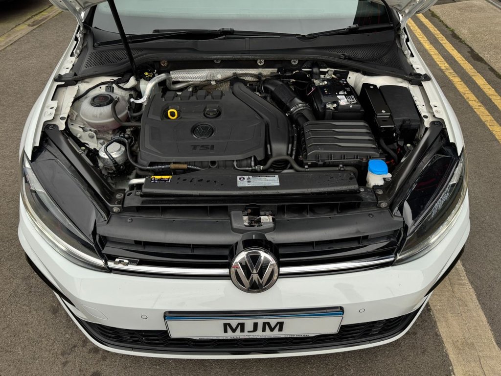 Used Volkswagen Golf 2019 for sale - 77904975: Photo 32