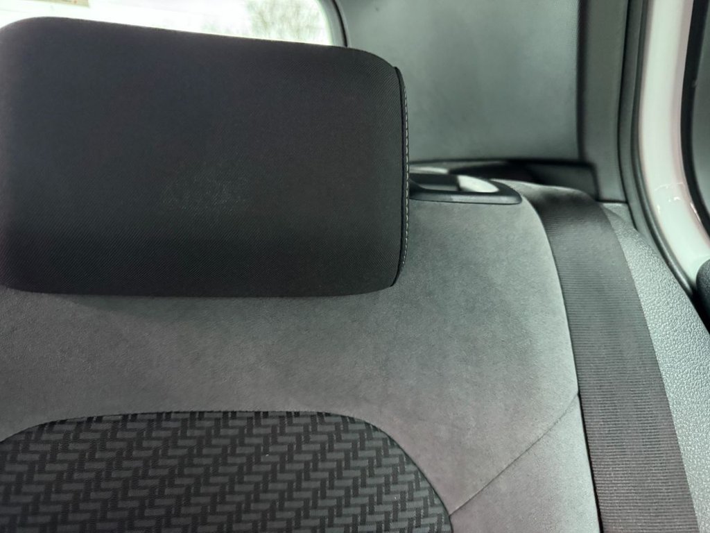 Used Volkswagen Golf 2019 for sale - 77904975: Photo 37