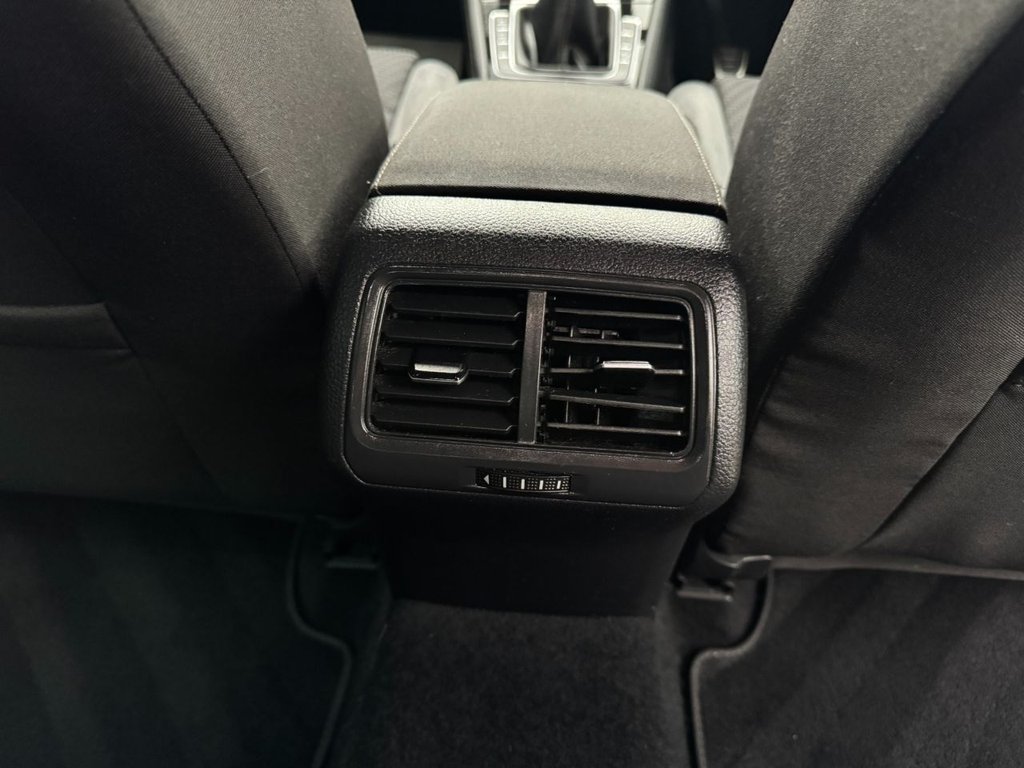 Used Volkswagen Golf 2019 for sale - 77904975: Photo 39