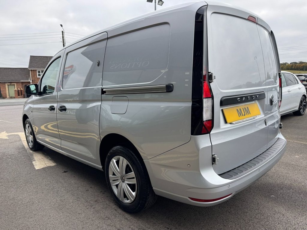 Used Volkswagen Caddy Maxi 2022 for sale - 76266652: Photo 31