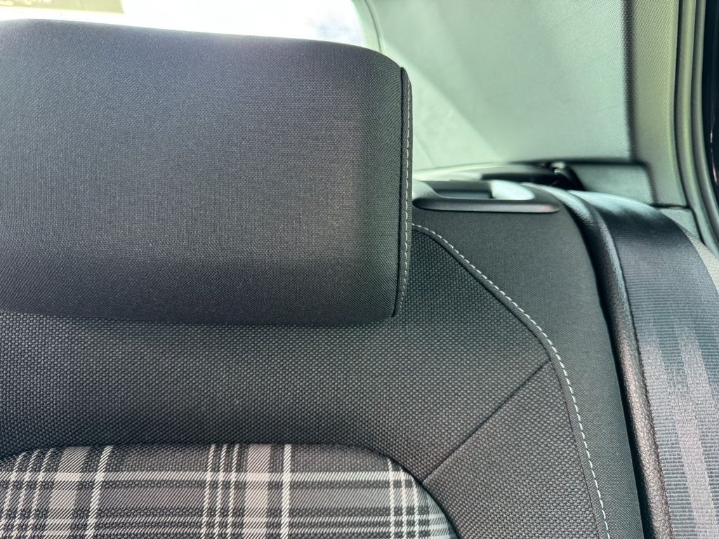 Used Volkswagen Golf 2017 for sale - 77835939: Photo 37