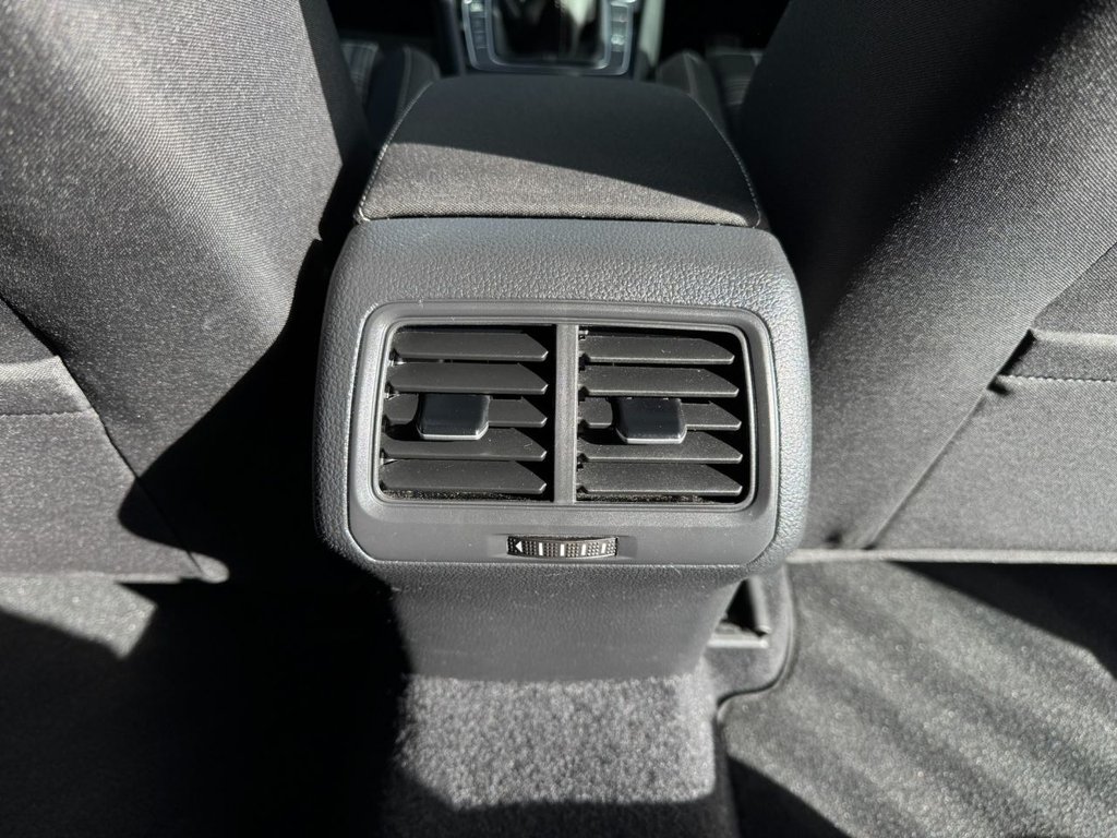 Used Volkswagen Golf 2017 for sale - 77835939: Photo 39