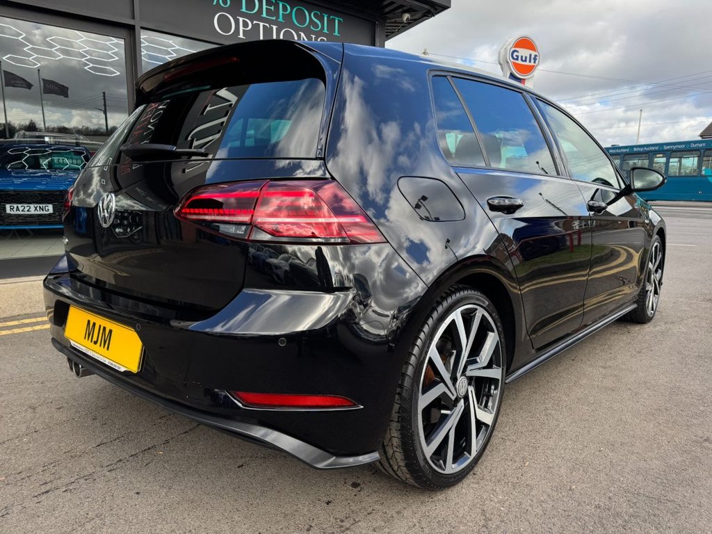 Used Volkswagen Golf 2017 for sale - 77835939: Photo 6