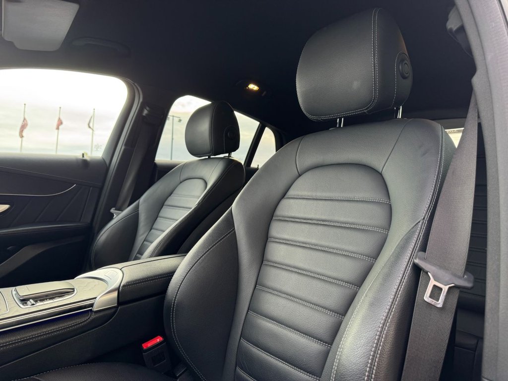 Used Mercedes-Benz GLC 2019 for sale - 76356316: Photo 3