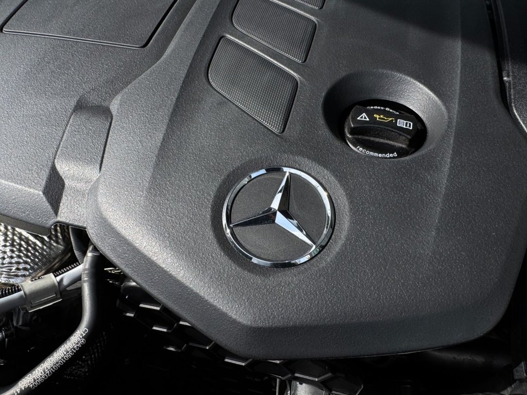 Used Mercedes-Benz GLC 2019 for sale - 76356316: Photo 34