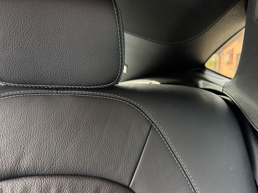 Used Mercedes-Benz GLC 2019 for sale - 76356316: Photo 38