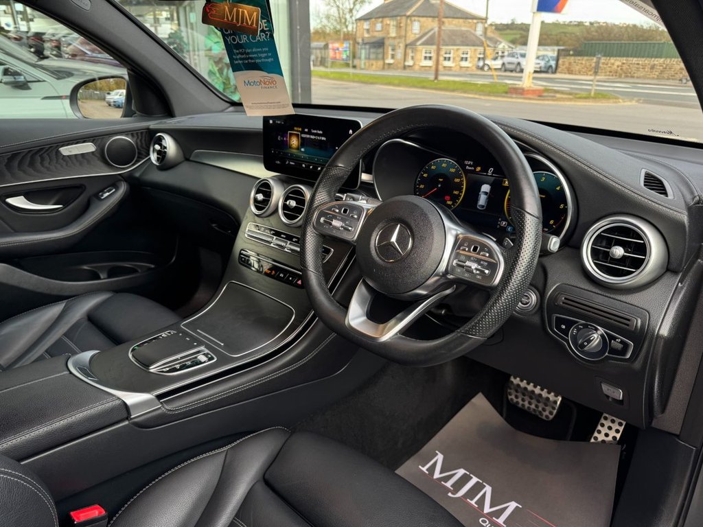 Used Mercedes-Benz GLC 2019 for sale - 76356316: Photo 4