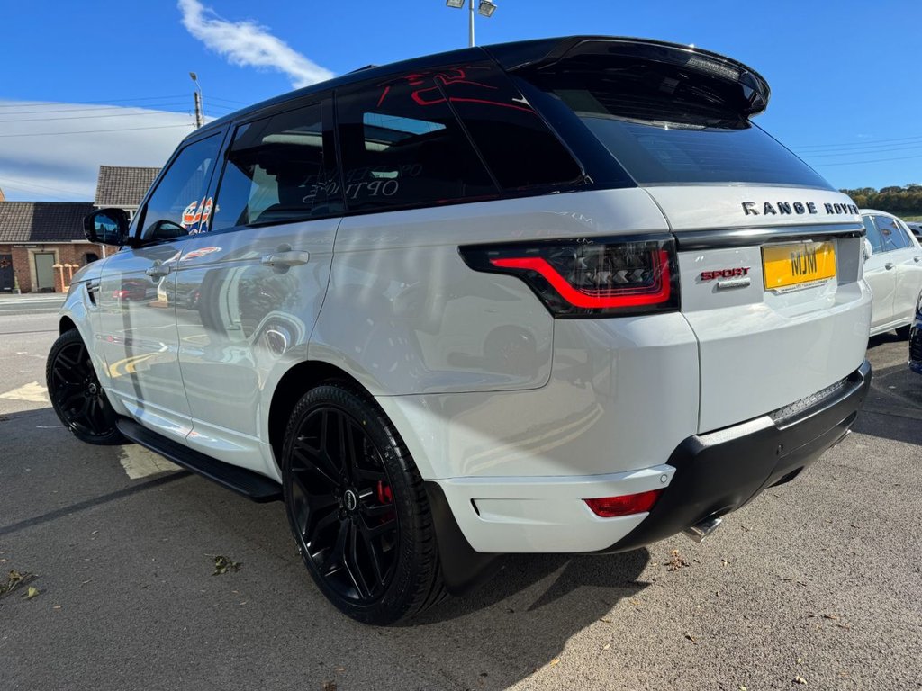 Used Land Rover Range Rover Sport 2015 for sale - 76883059: Photo 2