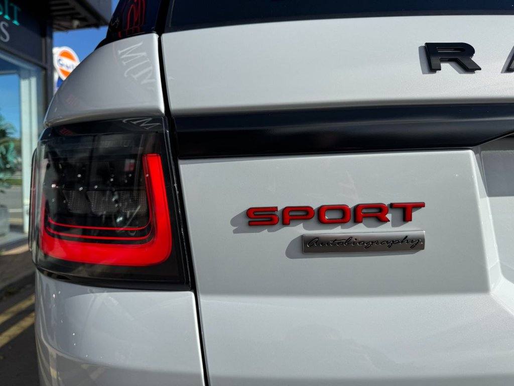 Used Land Rover Range Rover Sport 2015 for sale - 76883059: Photo 28