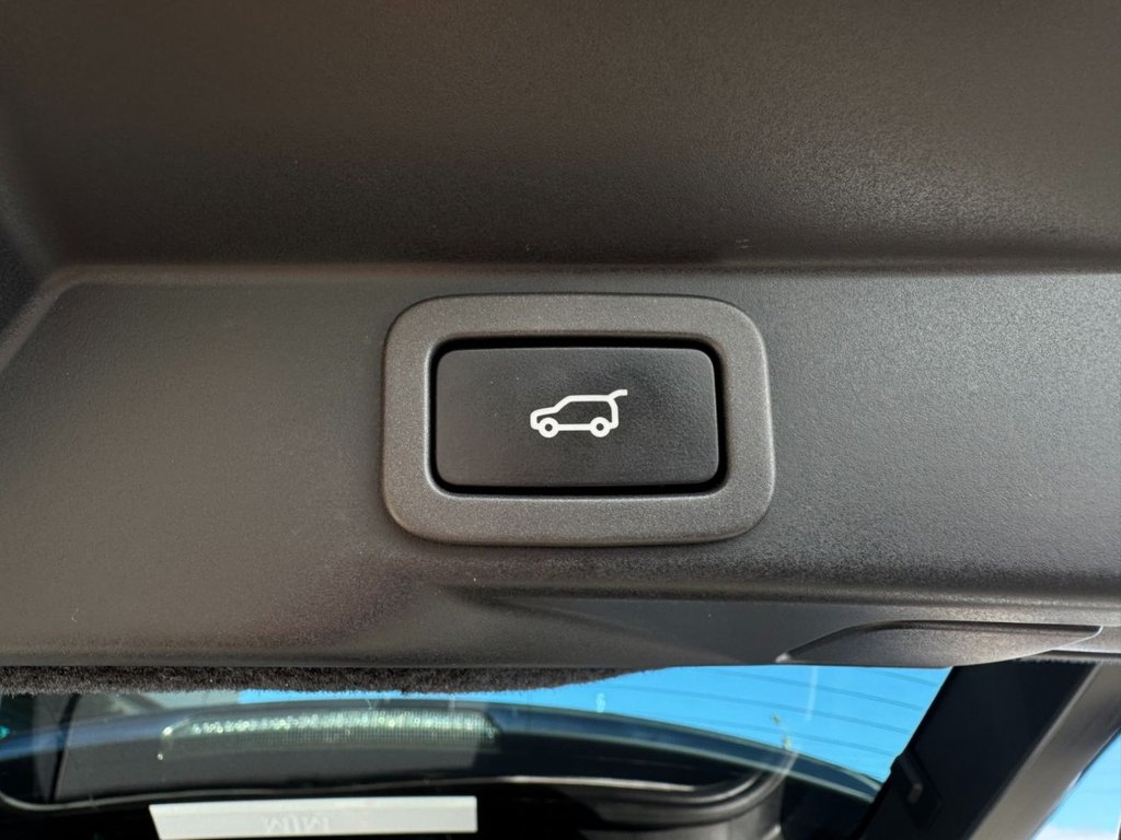 Used Land Rover Range Rover Sport 2015 for sale - 76883059: Photo 36