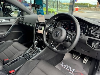 Used Volkswagen Golf 2019 for sale - 79334340: Photo