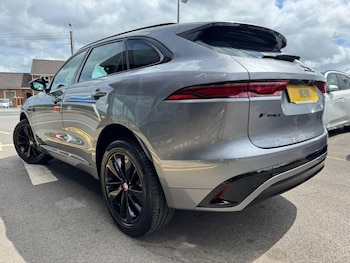 Used Jaguar F-Pace 2023 for sale - 78818517: Photo
