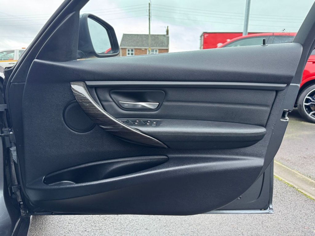 Used BMW 3 Series 2014 for sale - 76820270: Photo 41