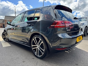 Used Volkswagen Golf 2017 for sale - 78569517: Photo