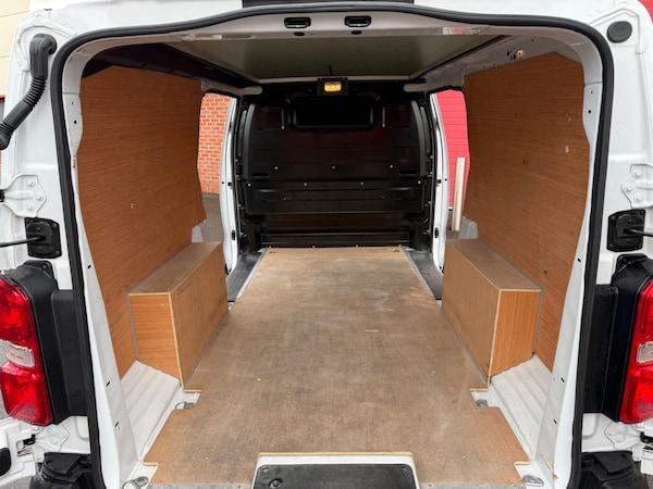Used Vauxhall Vivaro 2023 for sale - 74395932: Photo 18
