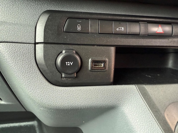 Used Vauxhall Vivaro 2023 for sale - 74395932: Photo 20