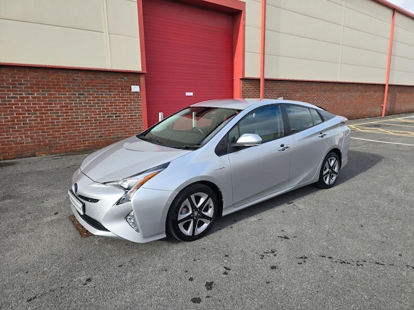 Used Toyota Prius 2018 for sale - 76336537: Photo 5