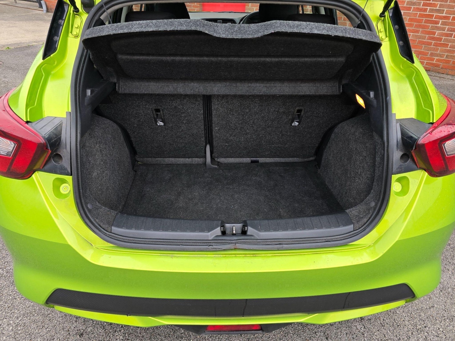 Used Nissan Micra 2017 for sale - 77203904: Photo 26