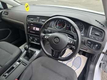 Used Volkswagen Golf 2017 for sale - 74823297: Photo