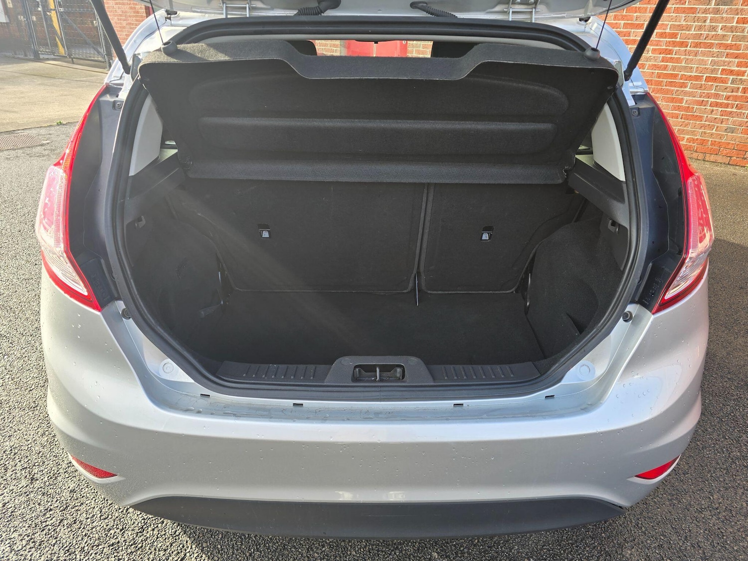 Used Ford Fiesta 2015 for sale - 77351864: Photo 21